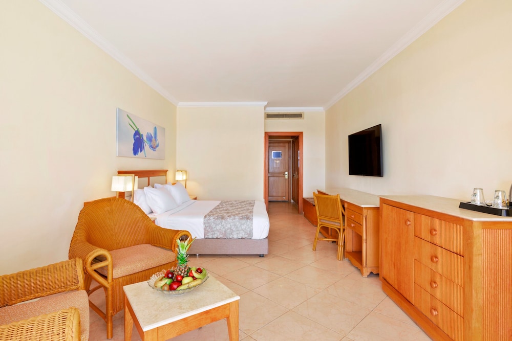 Pickalbatros Royal Grand Sharm - Adults Friendly 16 Years Plus - Couples Only — Hotel rooms in Sharm El Sheikh, Red Sea