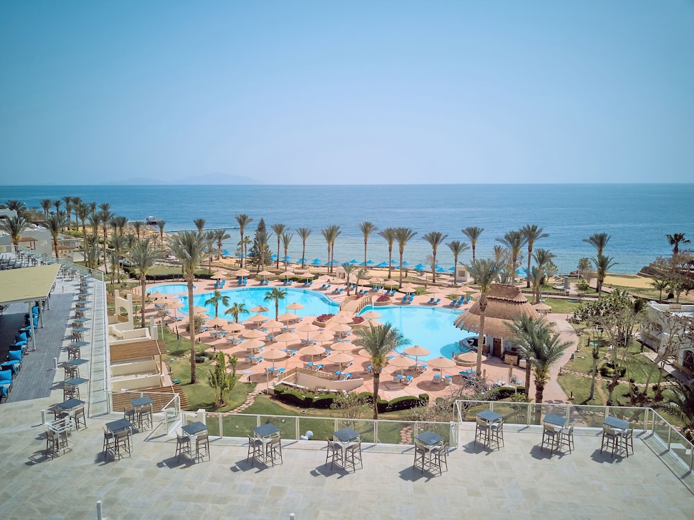Pickalbatros Royal Grand Sharm - Adults Friendly 16 Years Plus - Couples Only — Swimming pool in Sharm El Sheikh, Red Sea