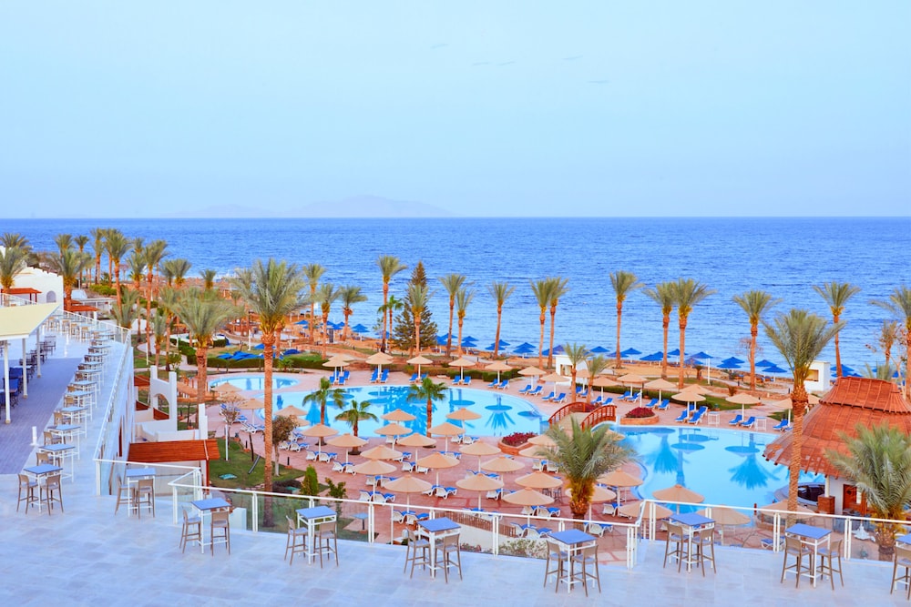Pickalbatros Royal Grand Sharm - Adults Friendly 16 Years Plus - Couples Only — Swimming pool in Sharm El Sheikh, Red Sea