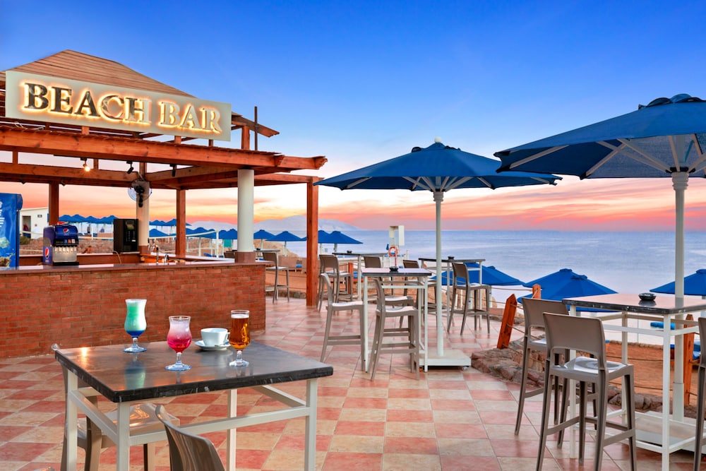 Pickalbatros Royal Grand Sharm - Adults Friendly 16 Years Plus - Couples Only — Restaurant & bars in Sharm El Sheikh, Red Sea