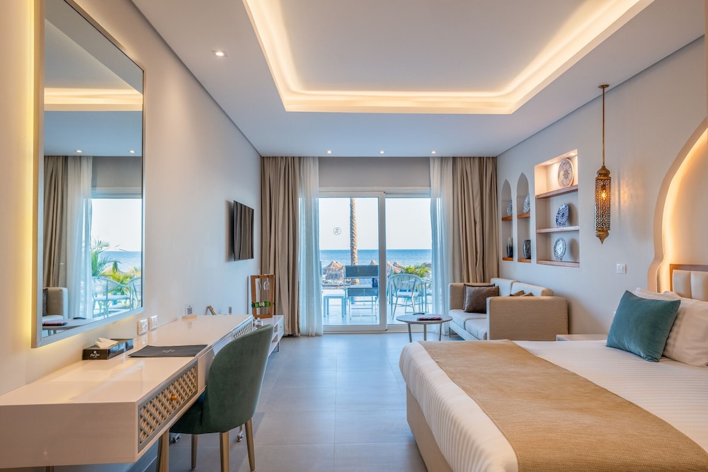 SUNRISE Remal Beach Resort — Hotel rooms in Sharm El Sheikh, Red Sea