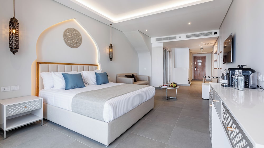 SUNRISE Remal Beach Resort — Hotel rooms in Sharm El Sheikh, Red Sea