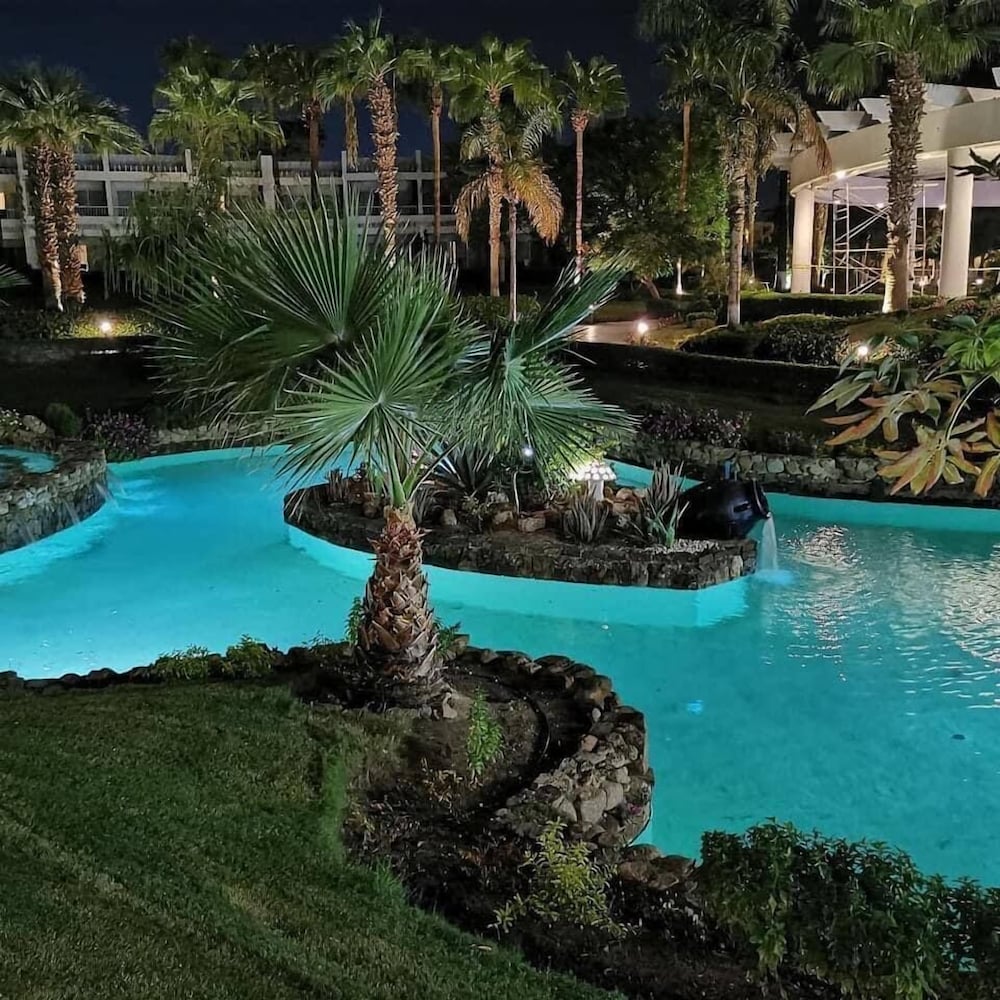 Monte Carlo Sharm Resort & Spa — Swimming pool in Sharm El Sheikh, Red Sea