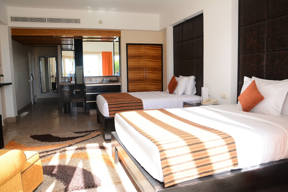 Monte Carlo Sharm Resort & Spa — Hotel rooms in Sharm El Sheikh, Red Sea