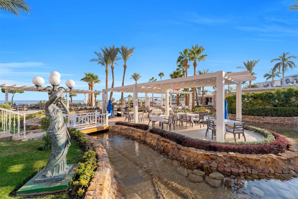 Savoy Sharm El Sheikh — Restaurant & bars in Sharm El Sheikh, Red Sea