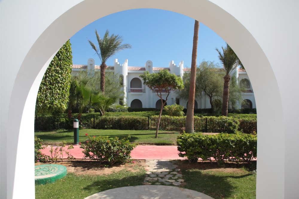 Savoy Sharm El Sheikh — Hotel building in Sharm El Sheikh, Red Sea