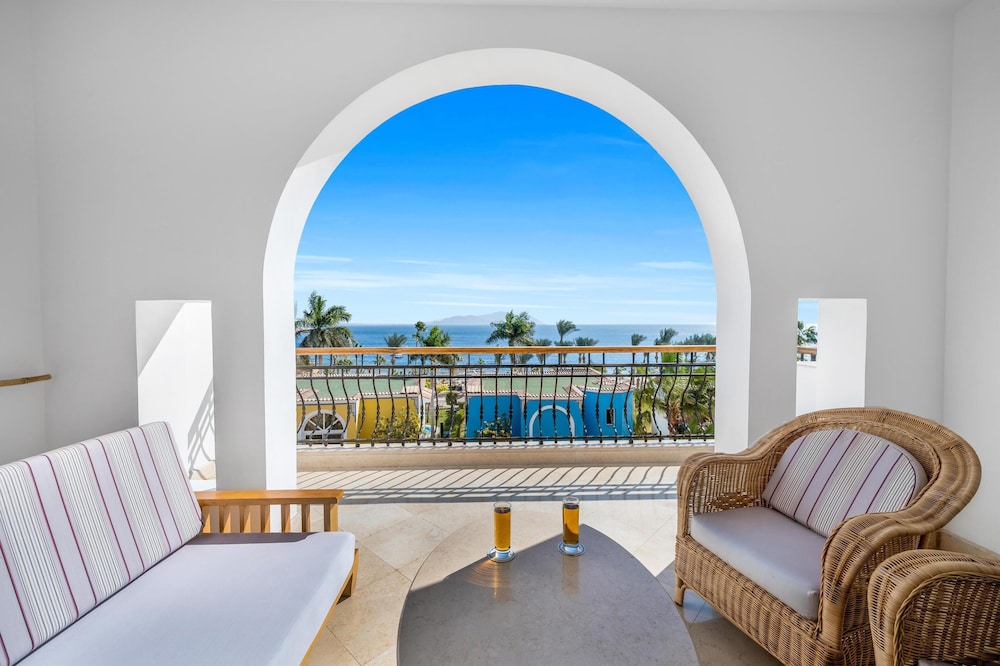 Savoy Sharm El Sheikh — Hotel rooms in Sharm El Sheikh, Red Sea