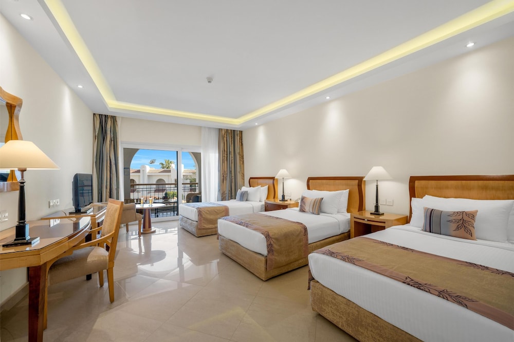Savoy Sharm El Sheikh — Hotel rooms in Sharm El Sheikh, Red Sea