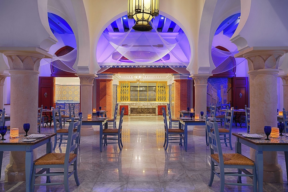Sheraton Sharm Hotel, Resort, Villas & Spa — Restaurant & bars in Sharm El Sheikh, Red Sea