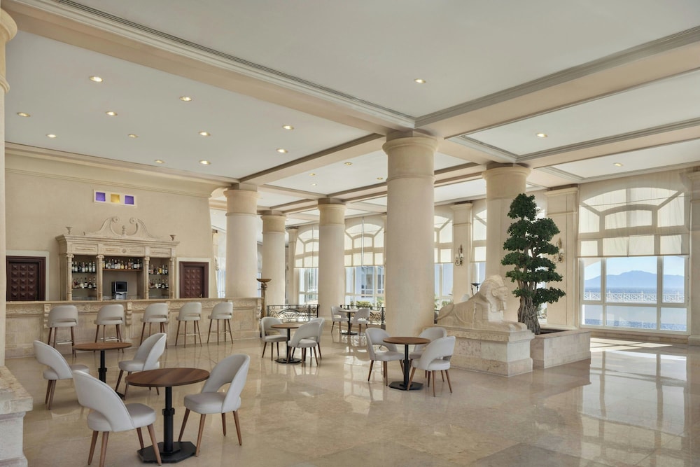 Sheraton Sharm Hotel, Resort, Villas & Spa — Restaurant & bars in Sharm El Sheikh, Red Sea