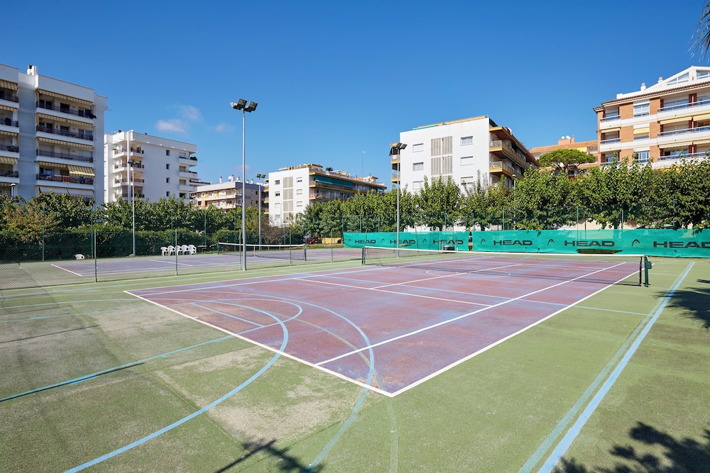 Surf Mar Hotel — Sports & recreation in Lloret de Mar, Catalonia