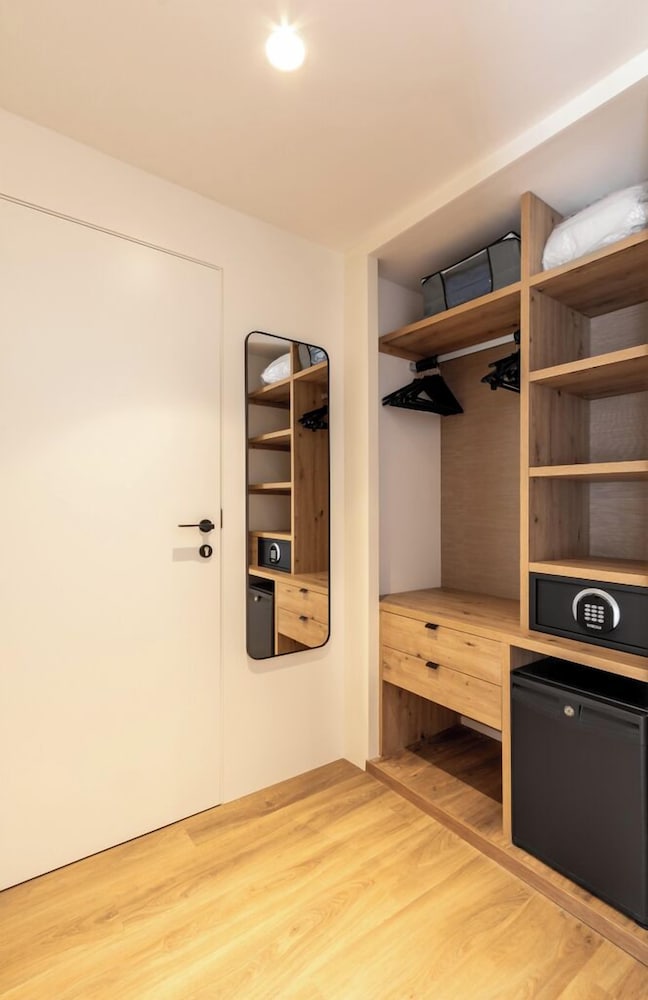 Anabel Hotel — Hotel rooms in Lloret de Mar, Catalonia