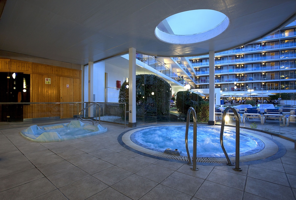 Anabel Hotel — Spa in Lloret de Mar, Catalonia