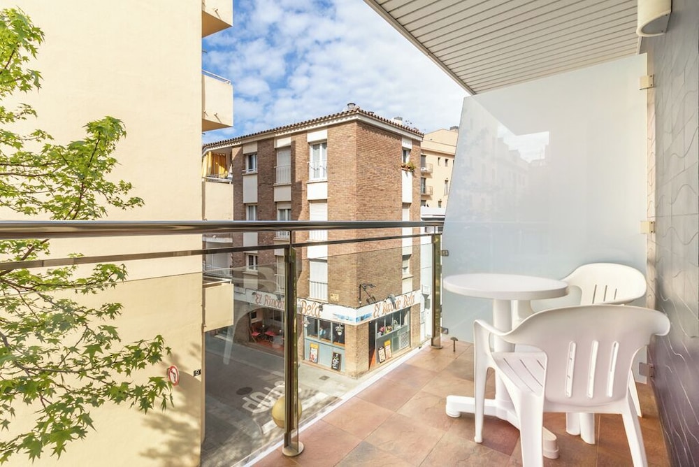 Anabel Hotel — Hotel building in Lloret de Mar, Catalonia