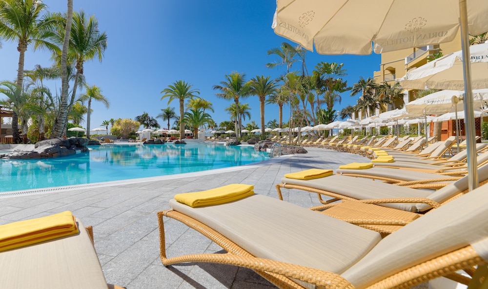 Hotel Jardines de Nivaria — Pool in Costa Adeje, Canary Islands