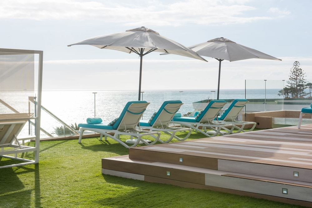 Iberostar Waves Bouganville Playa — Beach in Costa Adeje, Canary Islands