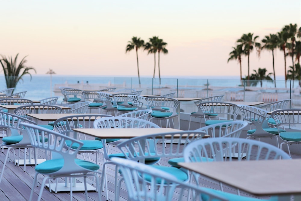 Iberostar Selection Sábila - Adults Only — Restaurant & bars in Costa Adeje, Canary Islands