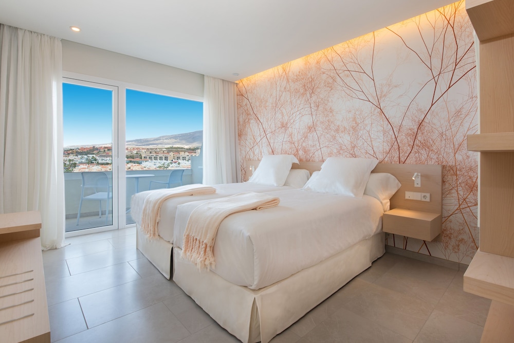Iberostar Selection Sábila - Adults Only — Hotel rooms in Costa Adeje, Canary Islands