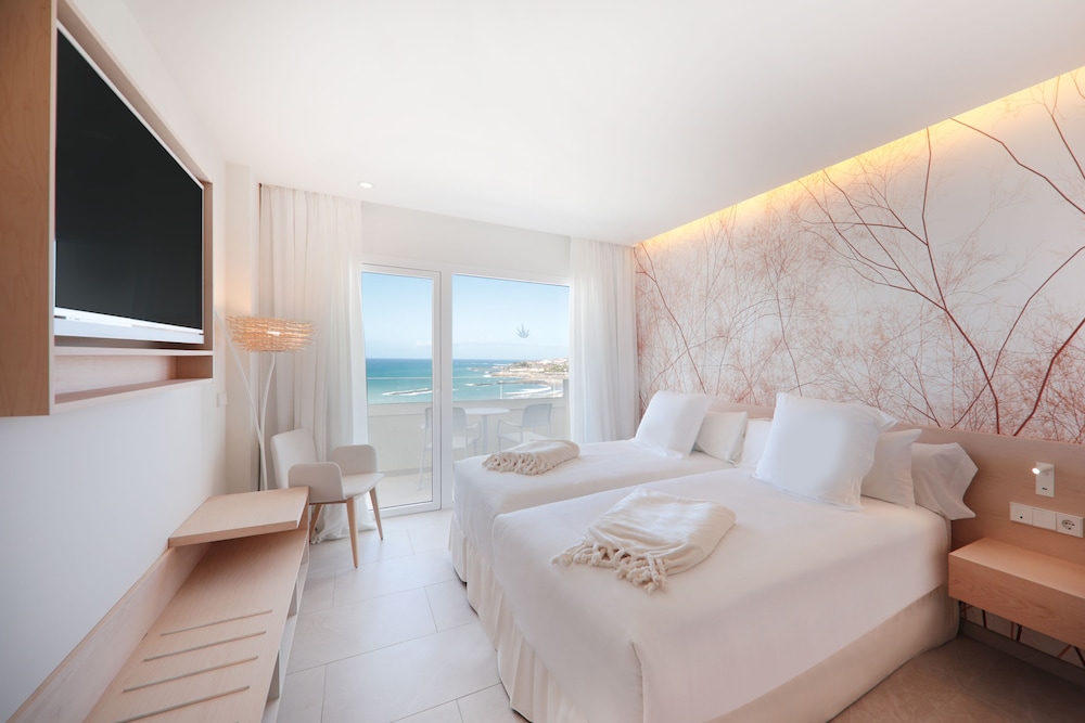 Iberostar Selection Sábila - Adults Only — Hotel rooms in Costa Adeje, Canary Islands