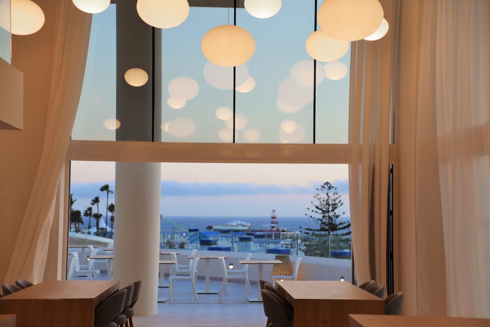 Iberostar Selection Sábila - Adults Only — Hotel rooms in Costa Adeje, Canary Islands