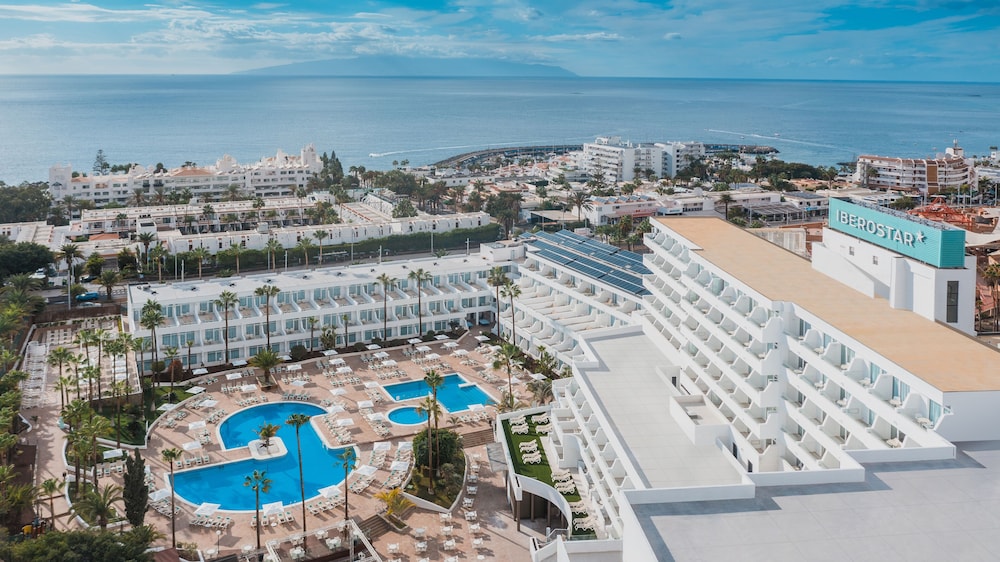 Iberostar Waves Las Dalias -All Inclusive — Swimming pool in Costa Adeje, Canary Islands