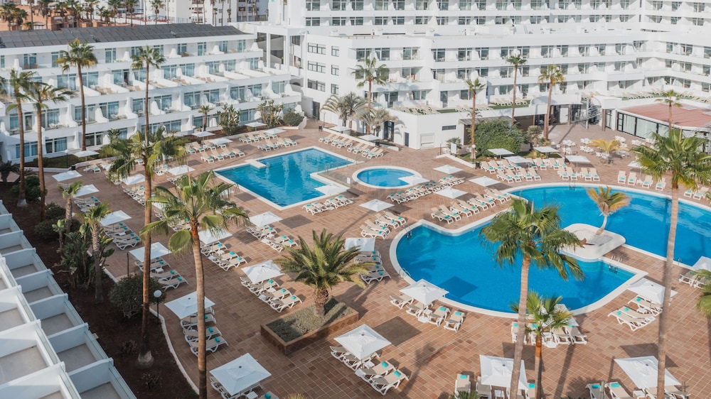 Iberostar Waves Las Dalias -All Inclusive — Swimming pool in Costa Adeje, Canary Islands