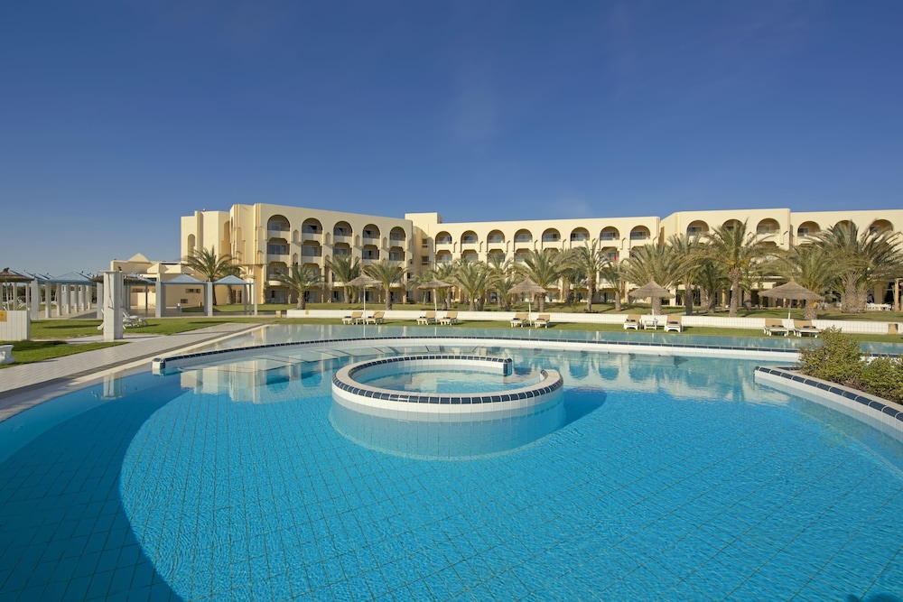Iberostar Waves Averroes — Main photo in Hammamet, Nabeul