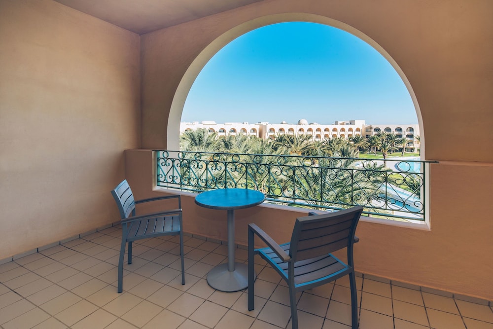 Iberostar Waves Averroes — Hotel rooms in Hammamet, Nabeul