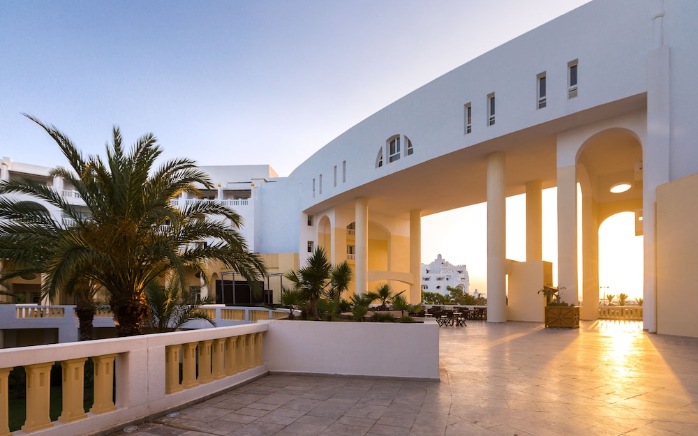 Medina Solaria & Thalasso — Hotel building in Hammamet, Nabeul