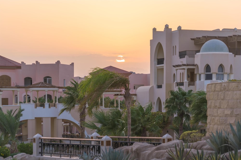 Kempinski Hotel Soma Bay — Hotel building in Soma Bay, Red Sea
