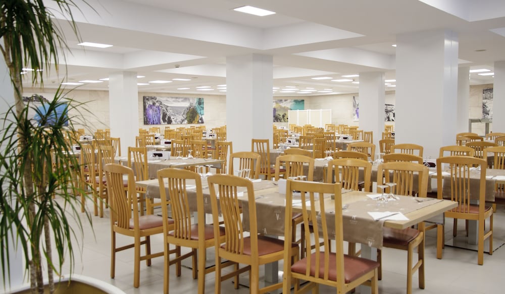 ALEGRIA Fenals Mar — Restaurant & bars in Lloret de Mar, Catalonia