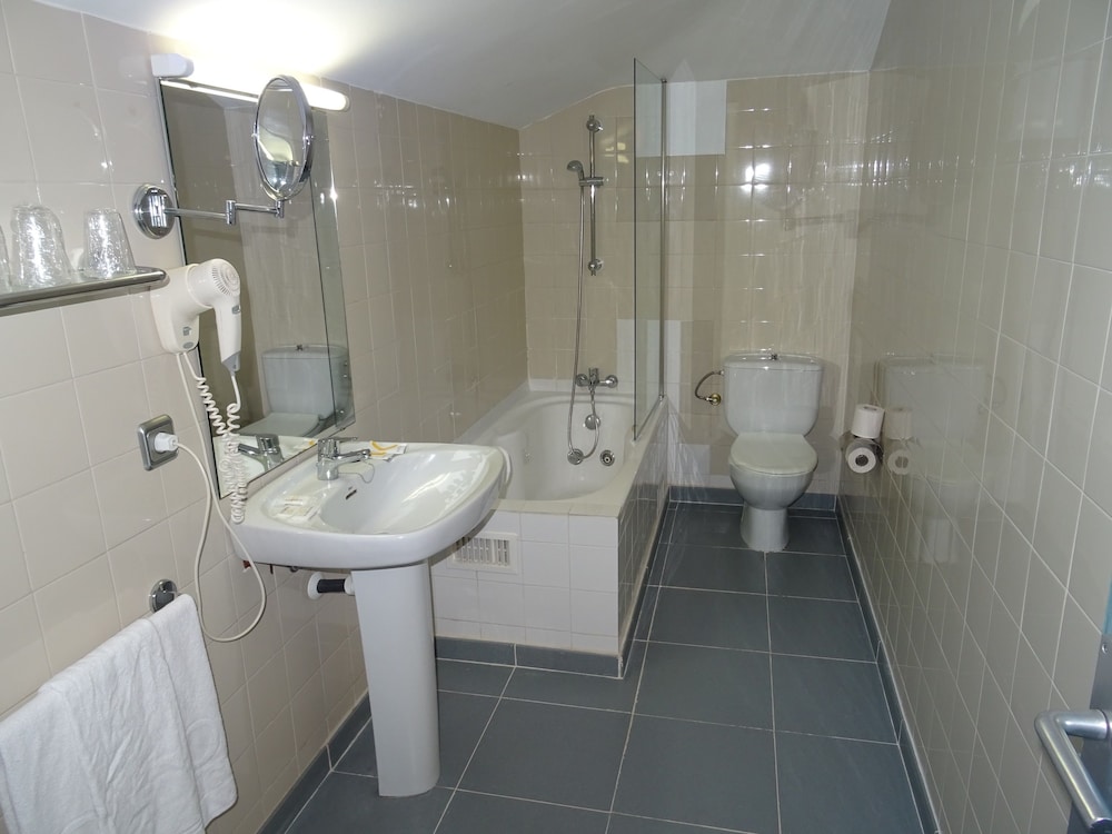 ALEGRIA Fenals Mar — Hotel rooms in Lloret de Mar, Catalonia