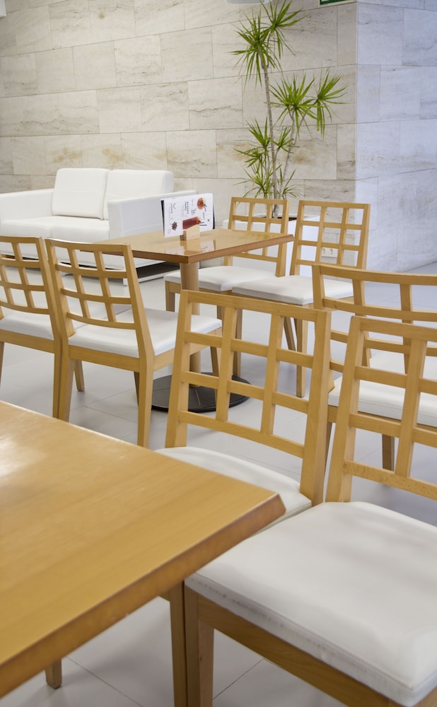 ALEGRIA Fenals Mar — Restaurant & bars in Lloret de Mar, Catalonia