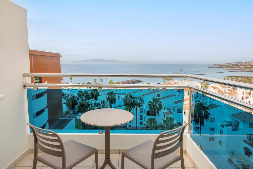 AluaSoul Costa Adeje- Adults Only - Hyatt Inclusive Collection — Hotel rooms in Costa Adeje, Canary Islands