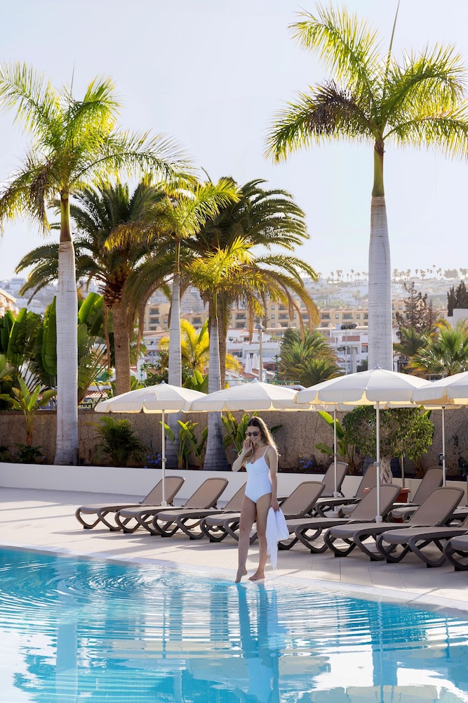 AluaSoul Costa Adeje- Adults Only - Hyatt Inclusive Collection — Swimming pool in Costa Adeje, Canary Islands