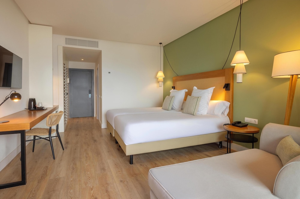 AluaSoul Costa Adeje- Adults Only - Hyatt Inclusive Collection — Hotel rooms in Costa Adeje, Canary Islands