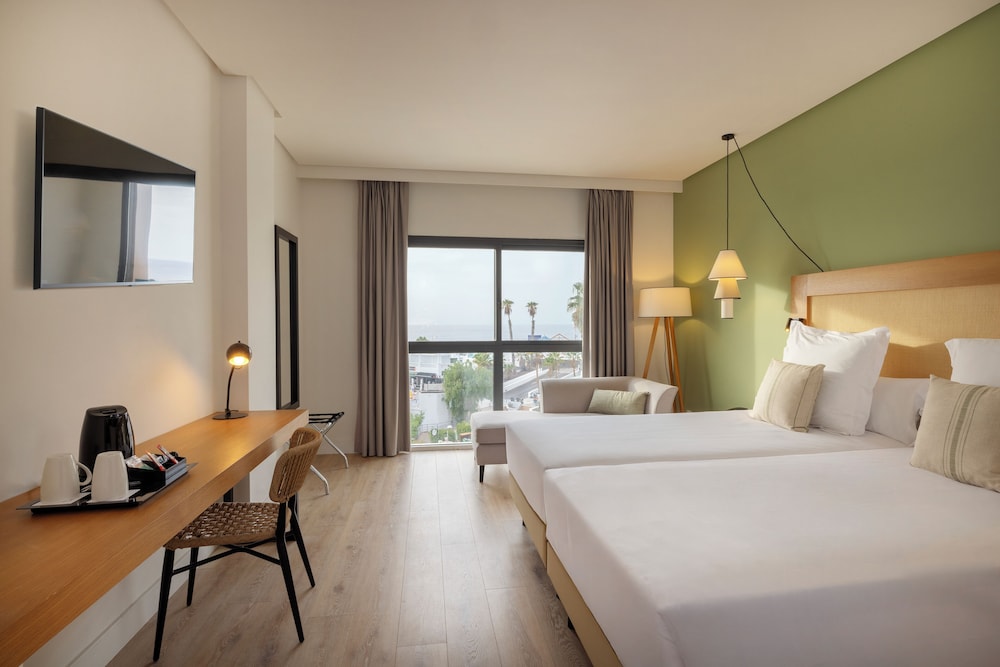AluaSoul Costa Adeje- Adults Only - Hyatt Inclusive Collection — Hotel rooms in Costa Adeje, Canary Islands