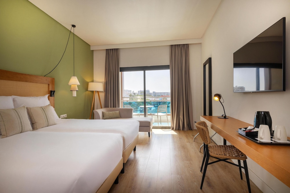 AluaSoul Costa Adeje- Adults Only - Hyatt Inclusive Collection — Hotel rooms in Costa Adeje, Canary Islands
