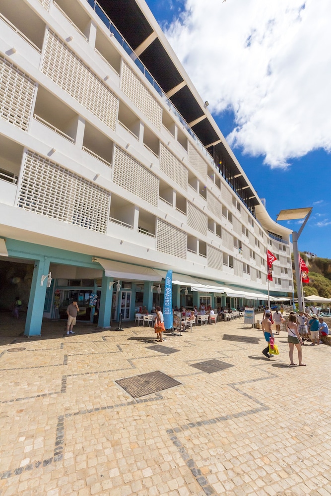 Hotel Sol e Mar - Adults Only — Hotel building in Albufeira, Faro