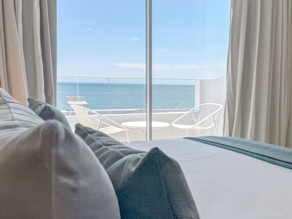 Hotel Sol e Mar - Adults Only — Hotel rooms in Albufeira, Faro