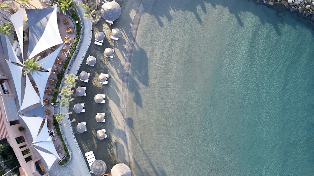 Amathus Beach Hotel Limassol — Beach in Limassol, Limassol Region