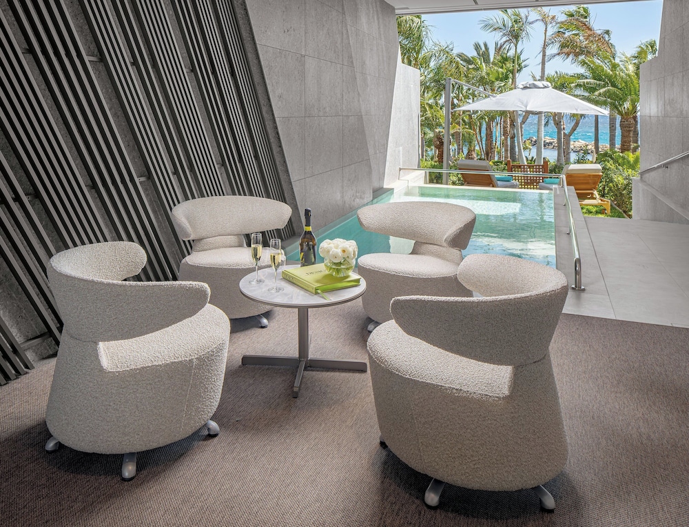 Amathus Beach Hotel Limassol — Swimming pool in Limassol, Limassol Region