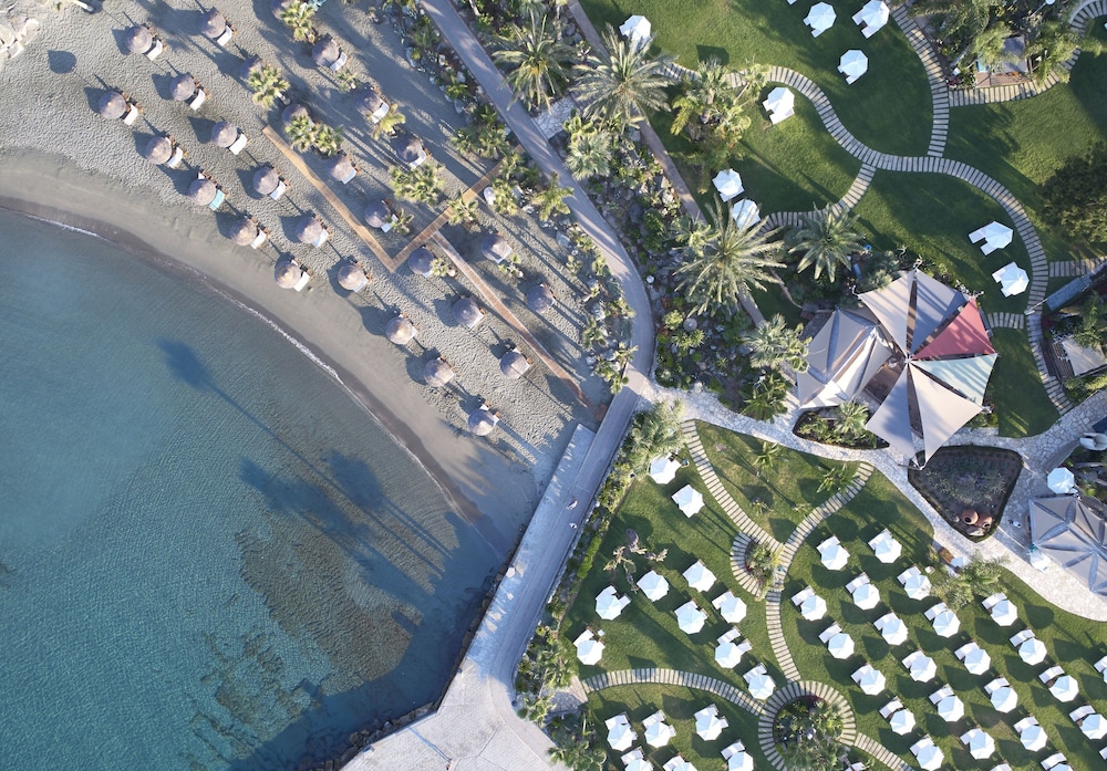Amathus Beach Hotel Limassol — Beach in Limassol, Limassol Region