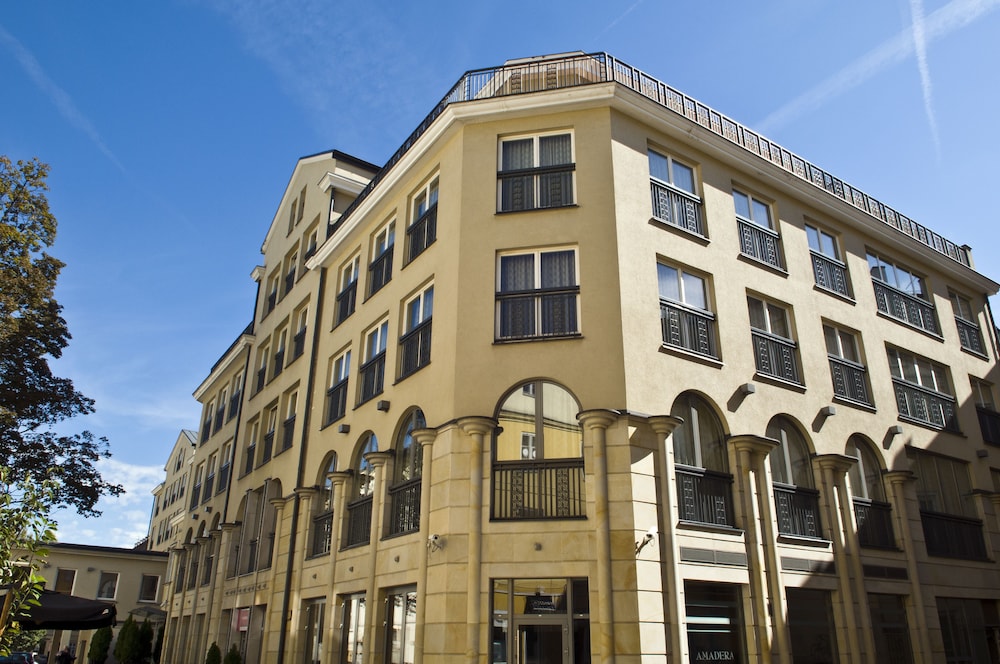 Mamaison Residence Diana — Hotel building in Warsaw, Masovian