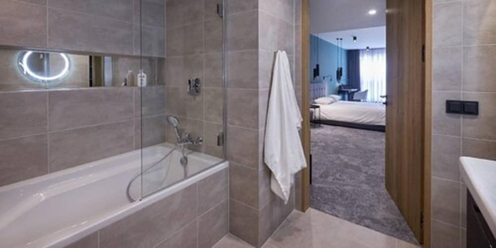 Mamaison Residence Diana — Hotel rooms in Warsaw, Masovian