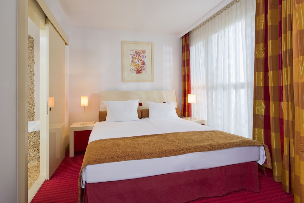 Mamaison Residence Diana — Hotel rooms in Warsaw, Masovian