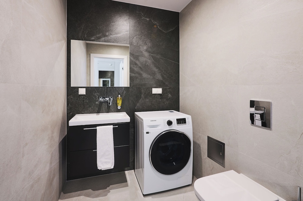 Mamaison Residence Diana — Hotel rooms in Warsaw, Masovian
