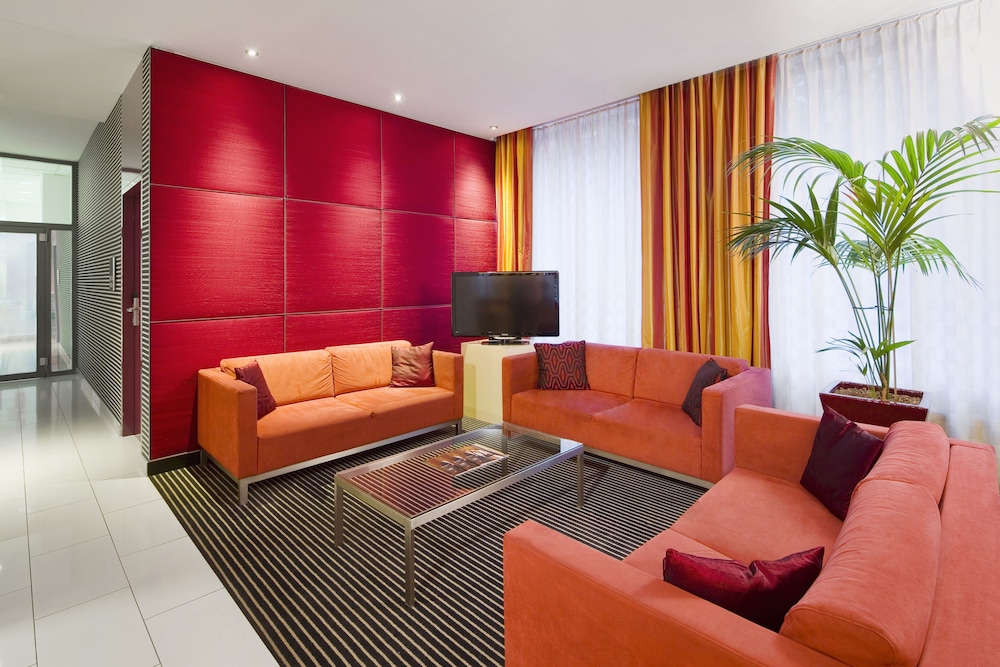 Mamaison Residence Diana — Hotel rooms in Warsaw, Masovian