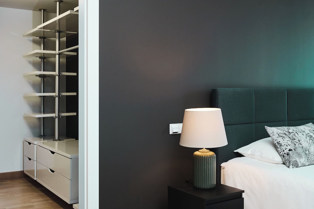 Mamaison Residence Diana — Hotel rooms in Warsaw, Masovian