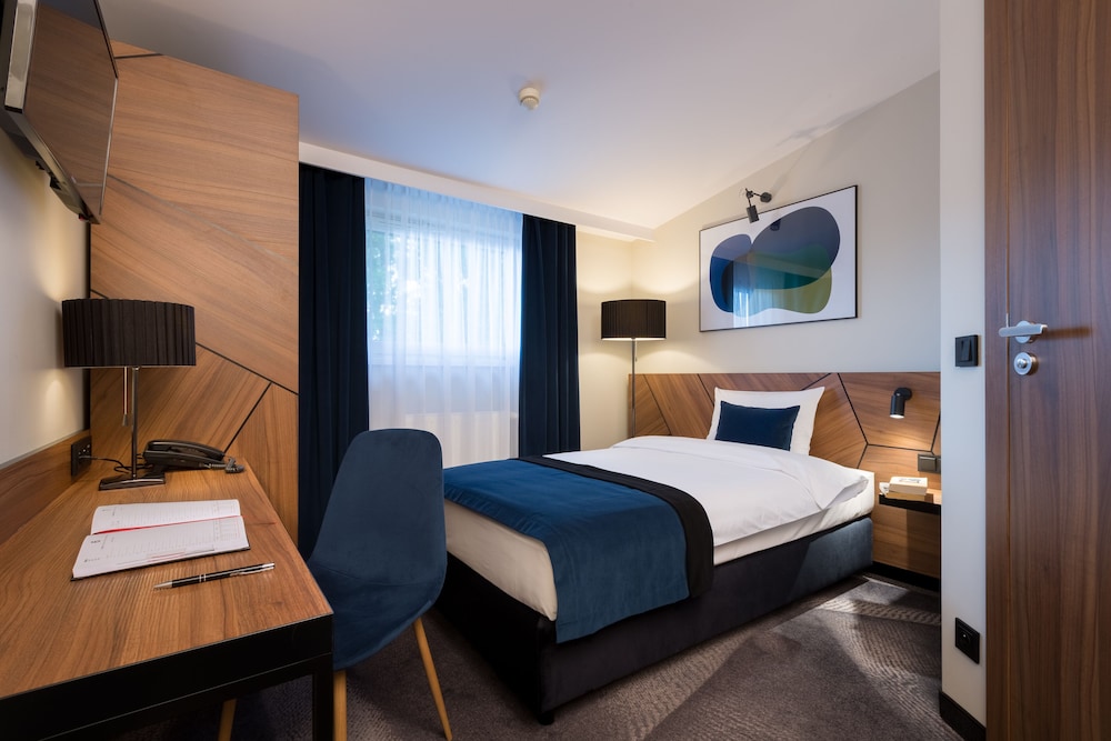 Hotel Ascot Premium — Hotel rooms in Krakow, Lesser Poland
